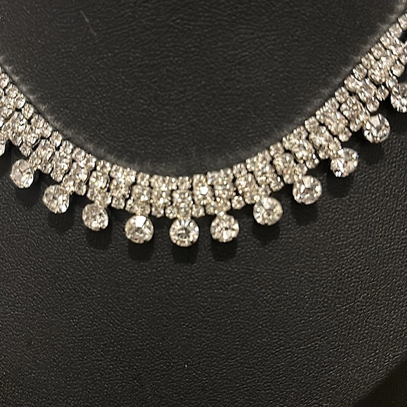 Vintage ‘Princess Anne” Style Rhinestone Neclacec - Picture 4 of 9